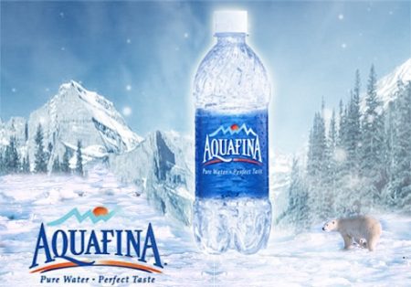 thùng aquafina 500ml 24 chai mang theo